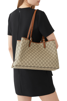 GG Emblem Medium Tote Bag