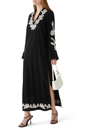 Daha Floral-Embroidered Kaftan