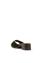 Britt 25 Clogs 