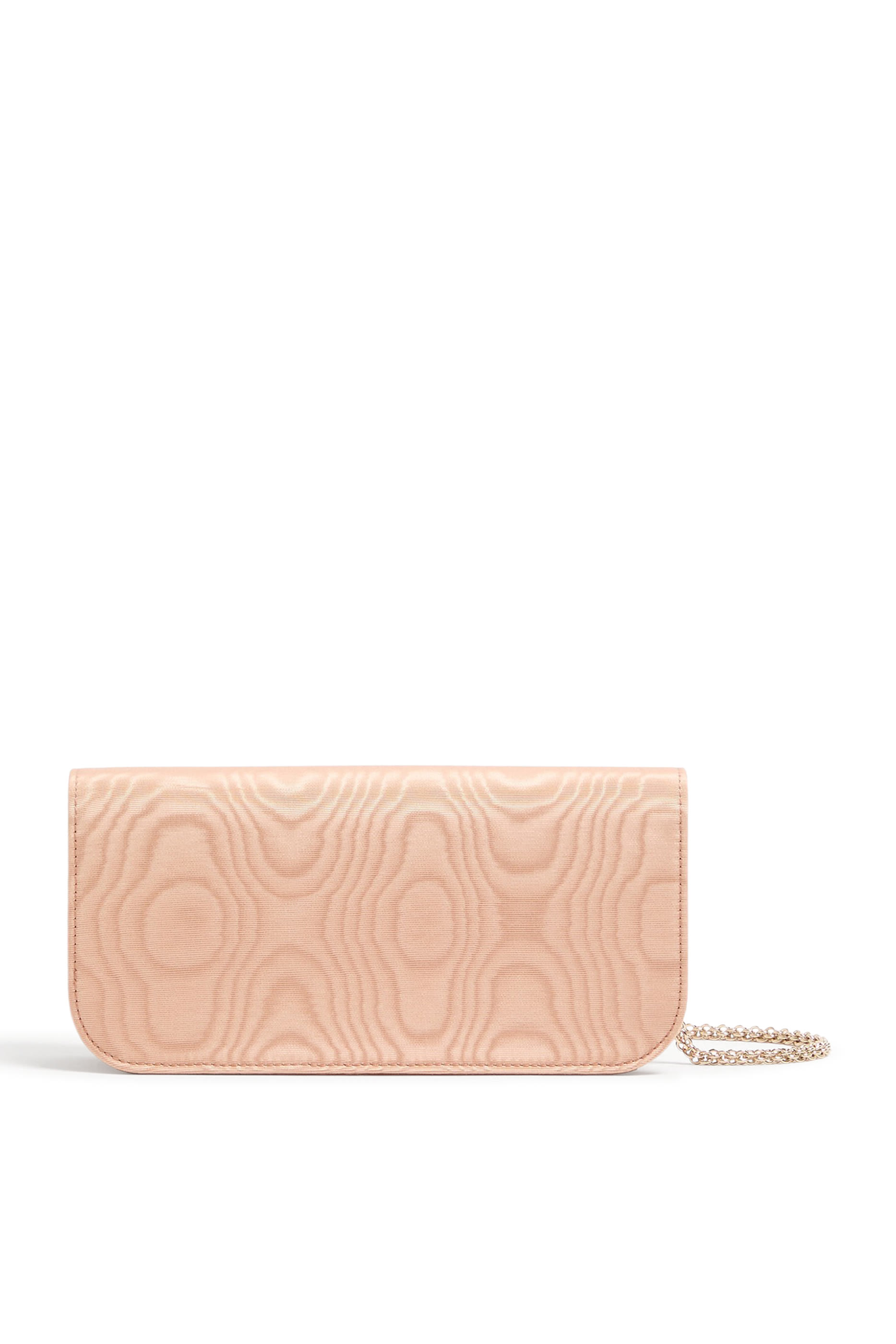 VLogo Clutch