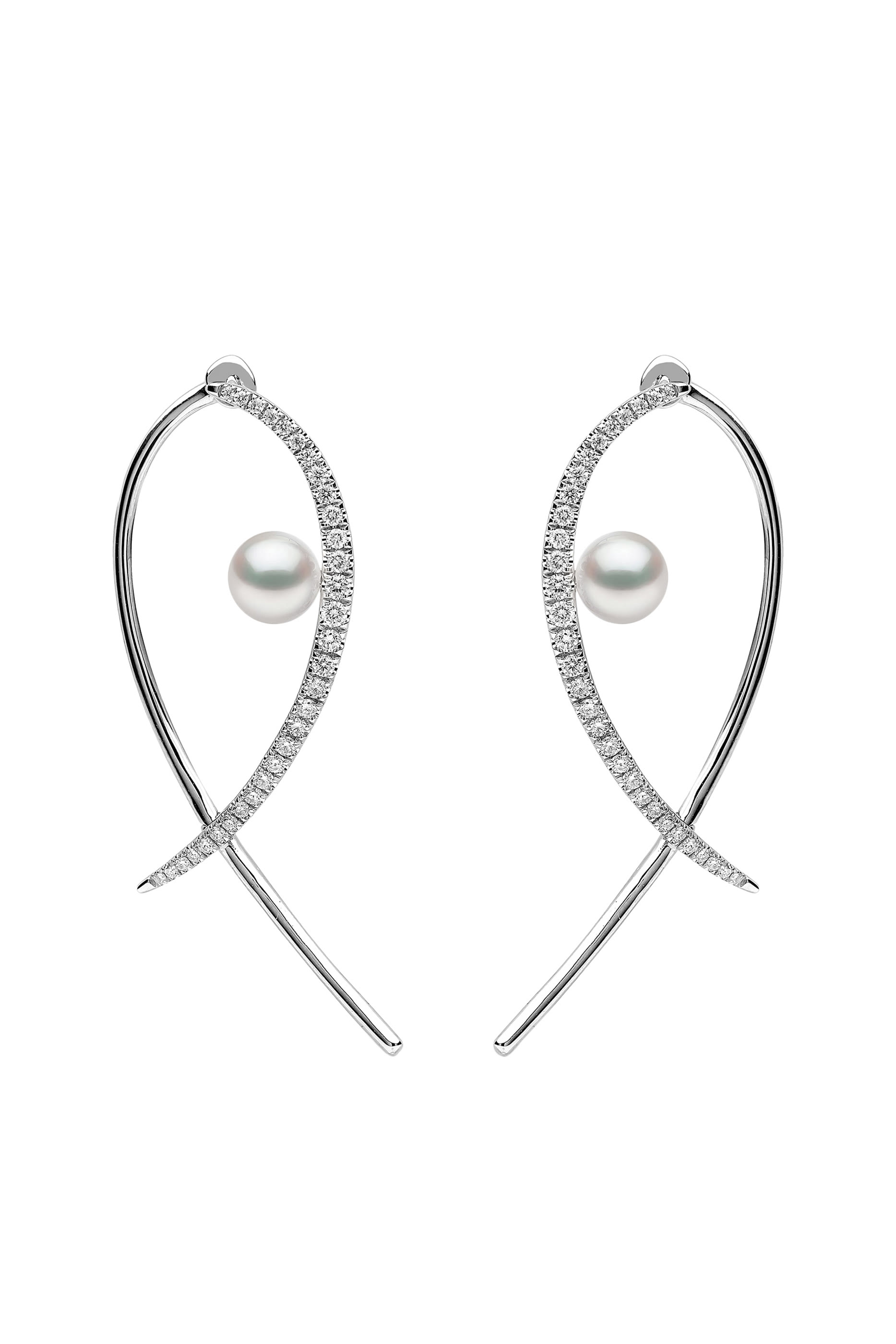Sleek Earrings, 18k White Gold with Diamond & Pearl