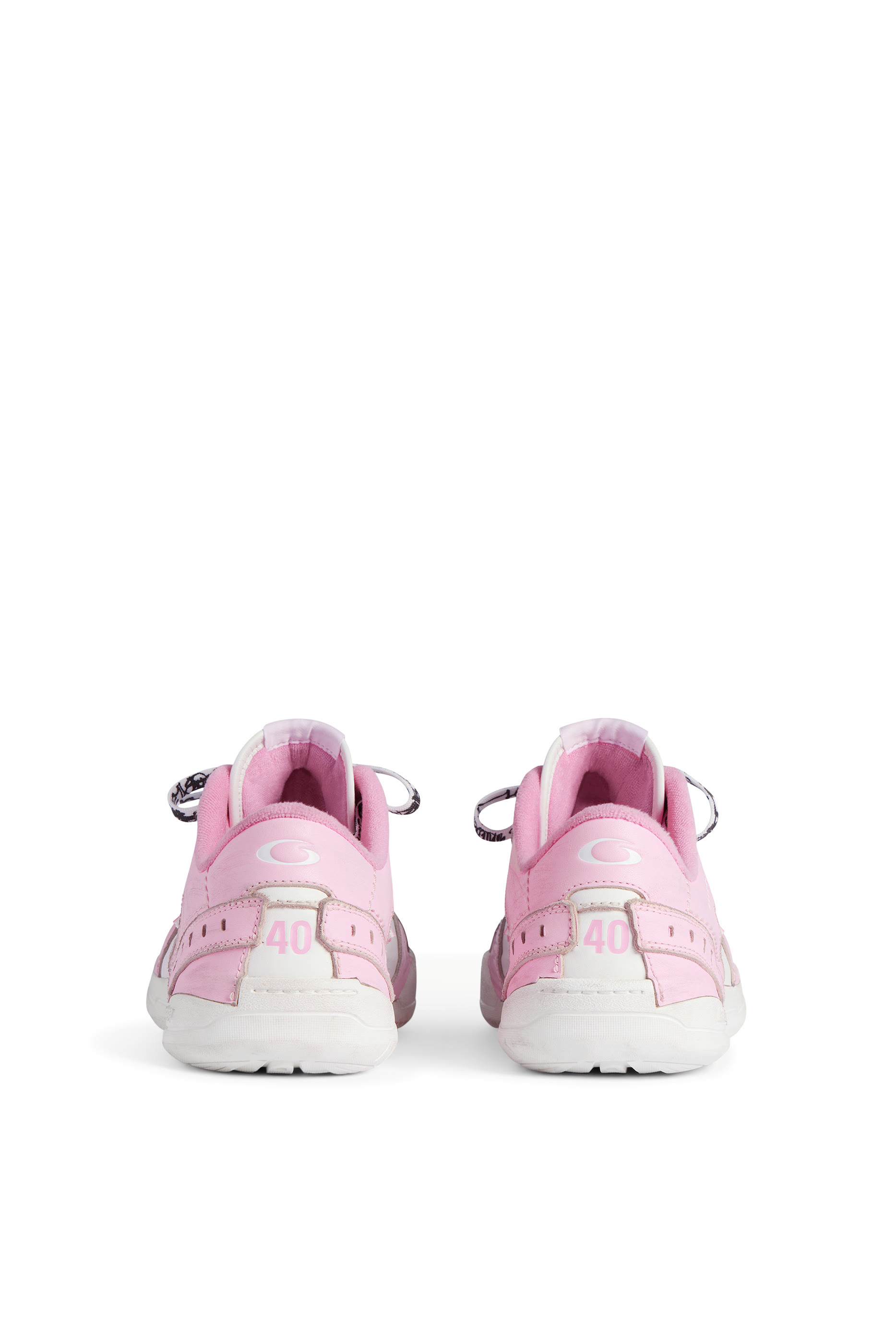 Women's Hamptons Medium Worn-out Sneakers