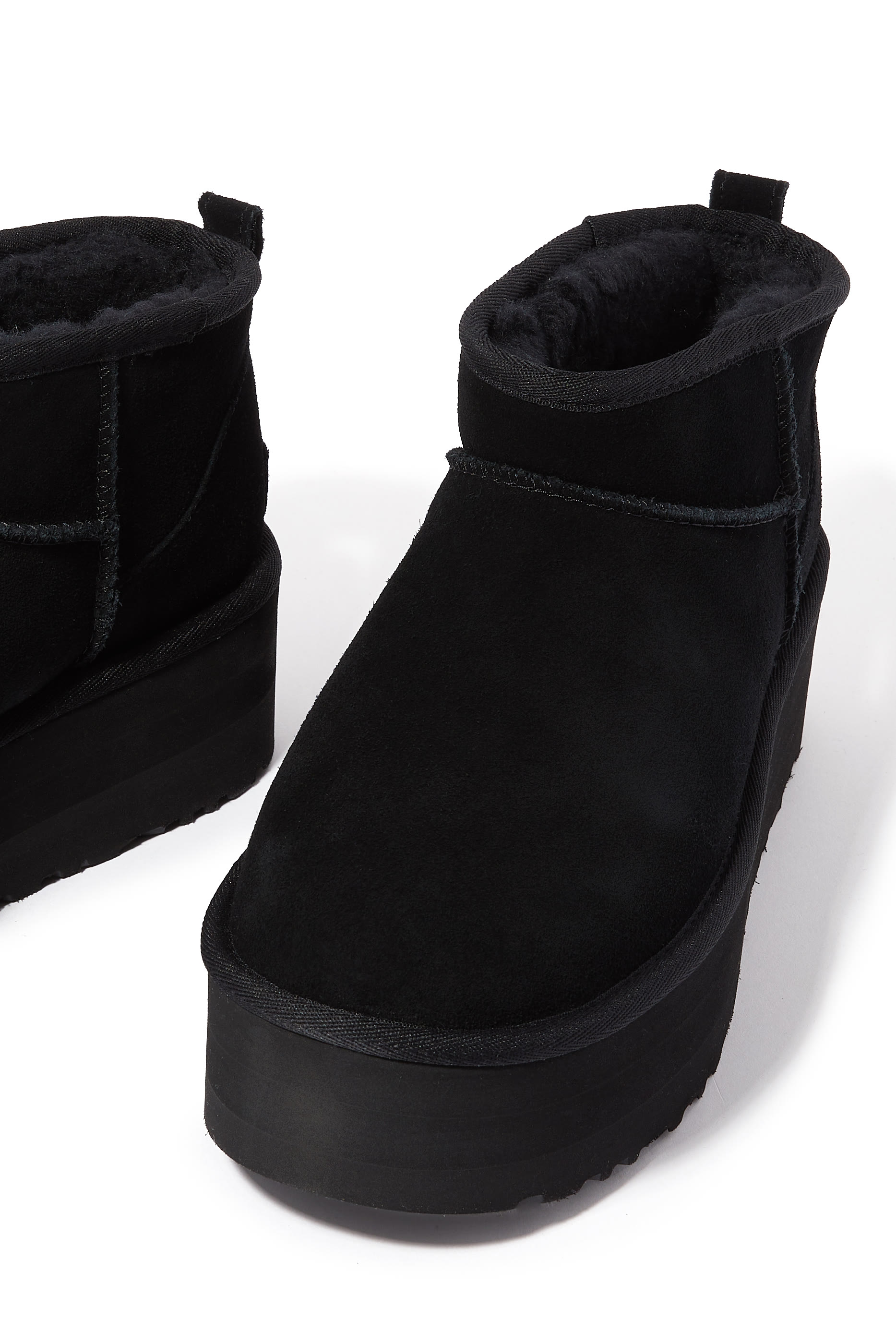 Classic Ultra Mini Platform Boot