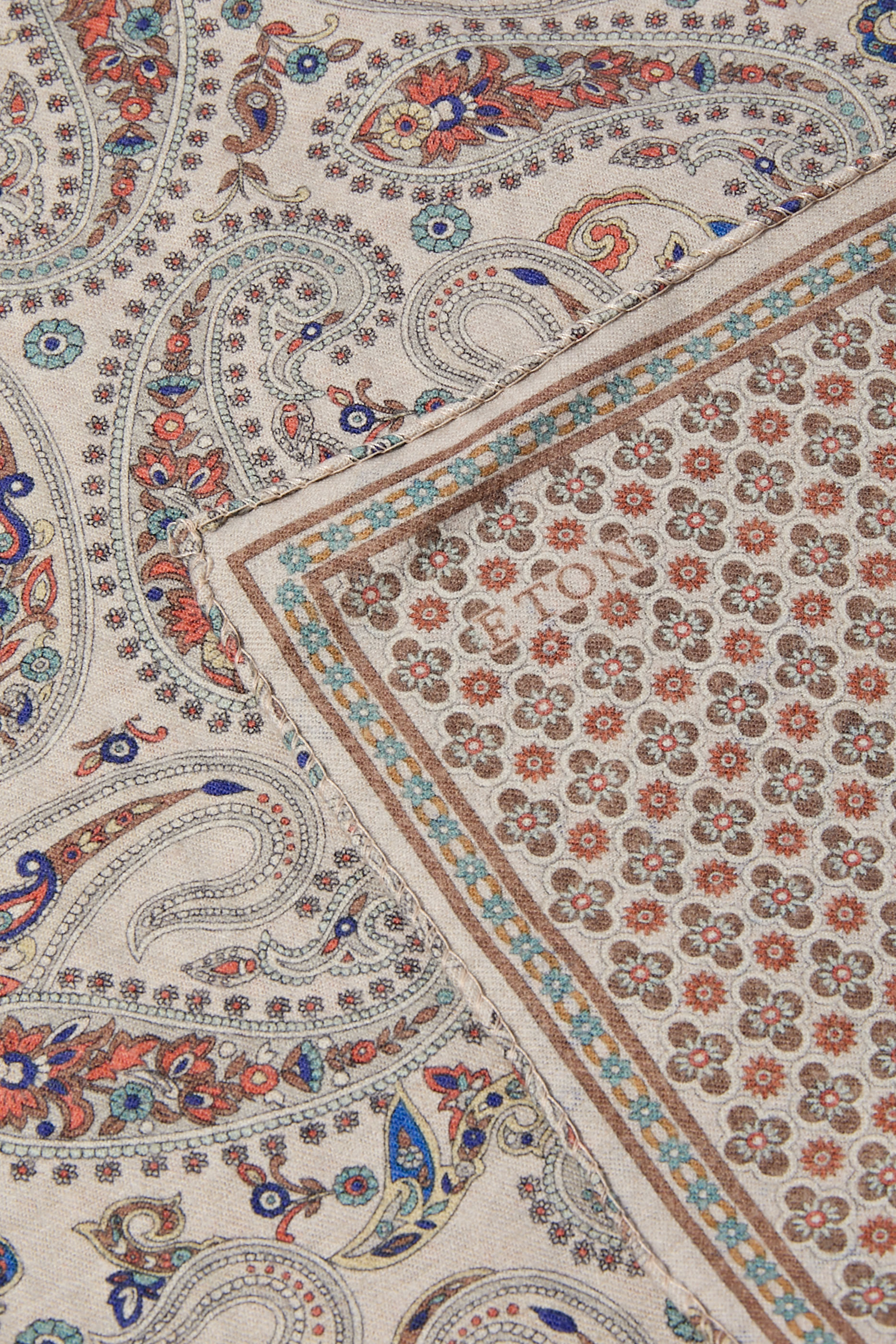 Double-Face Wool Pocket Square