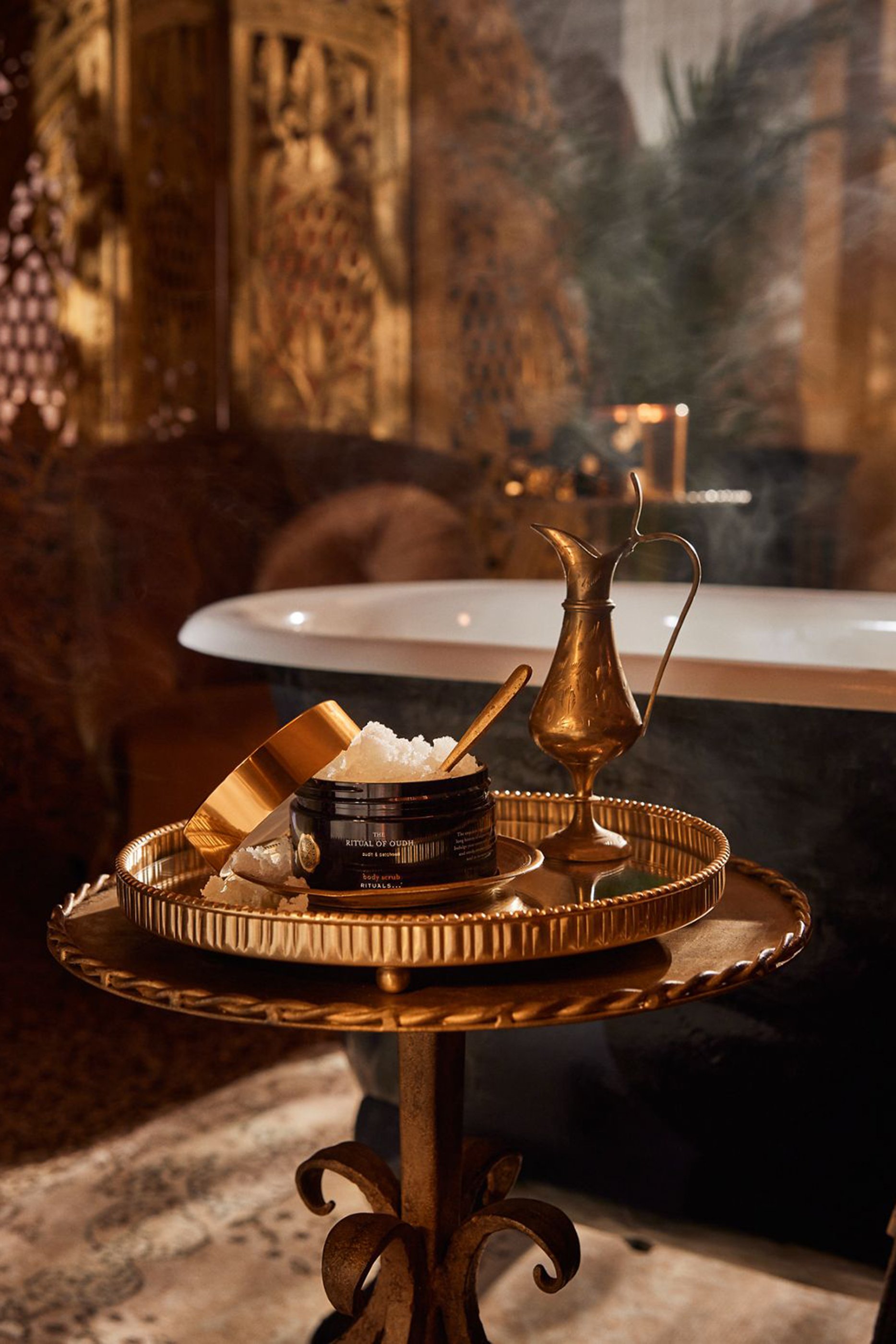 Black Oudh & Patchouli Sugar Body Scrub - The Ritual of Oudh