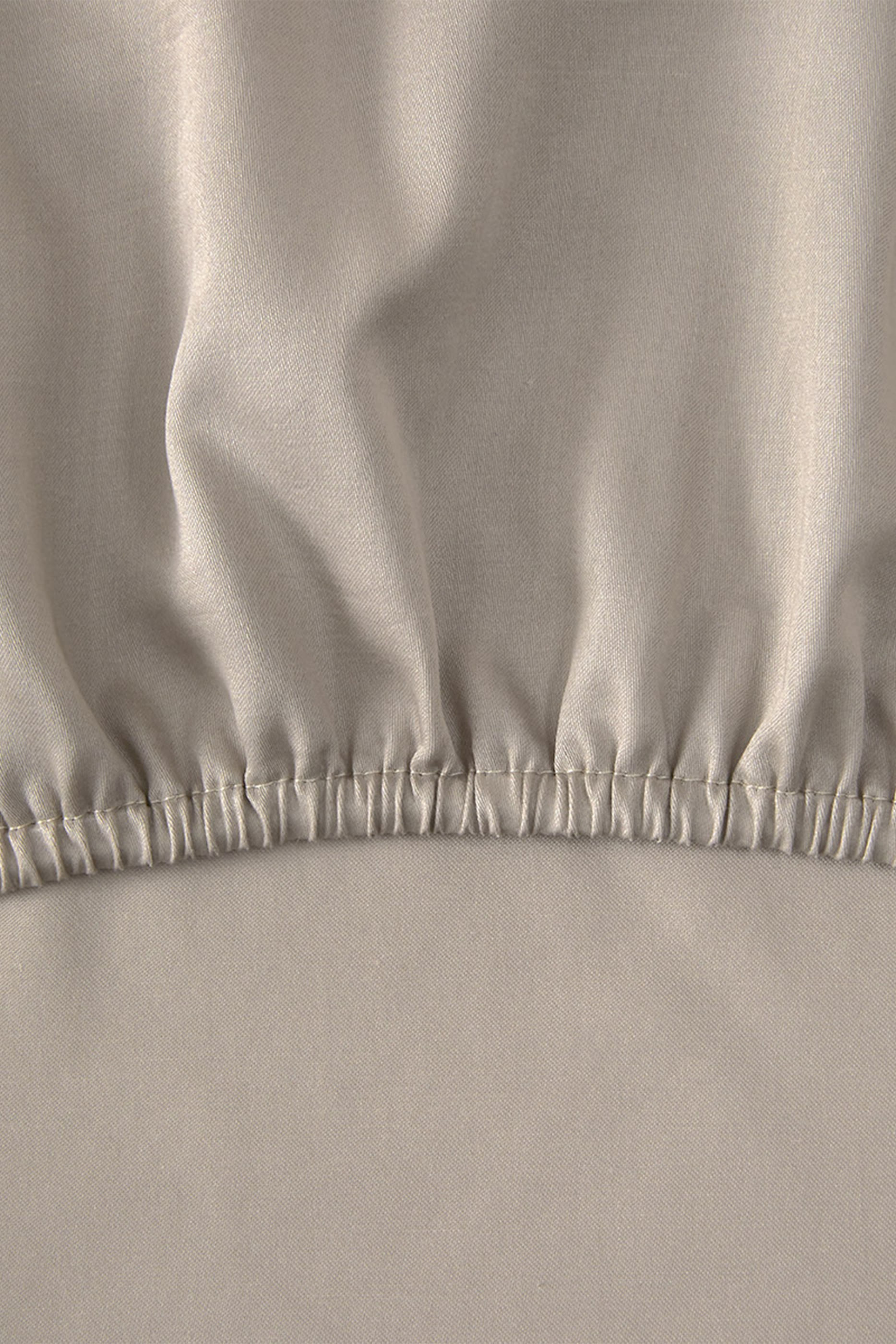 Triomphe Pierre Fitted Sheet