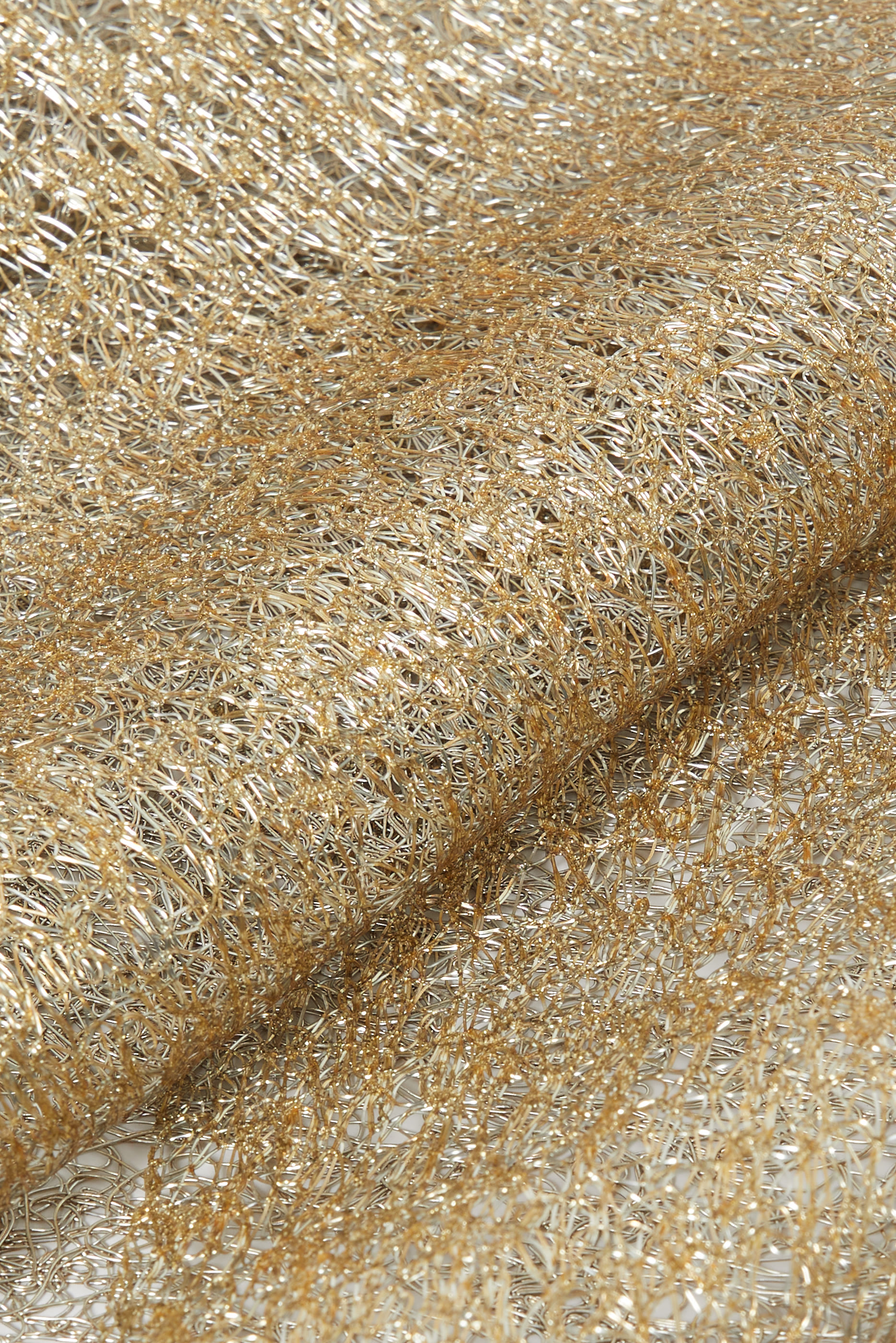 Metallic Lace Runner