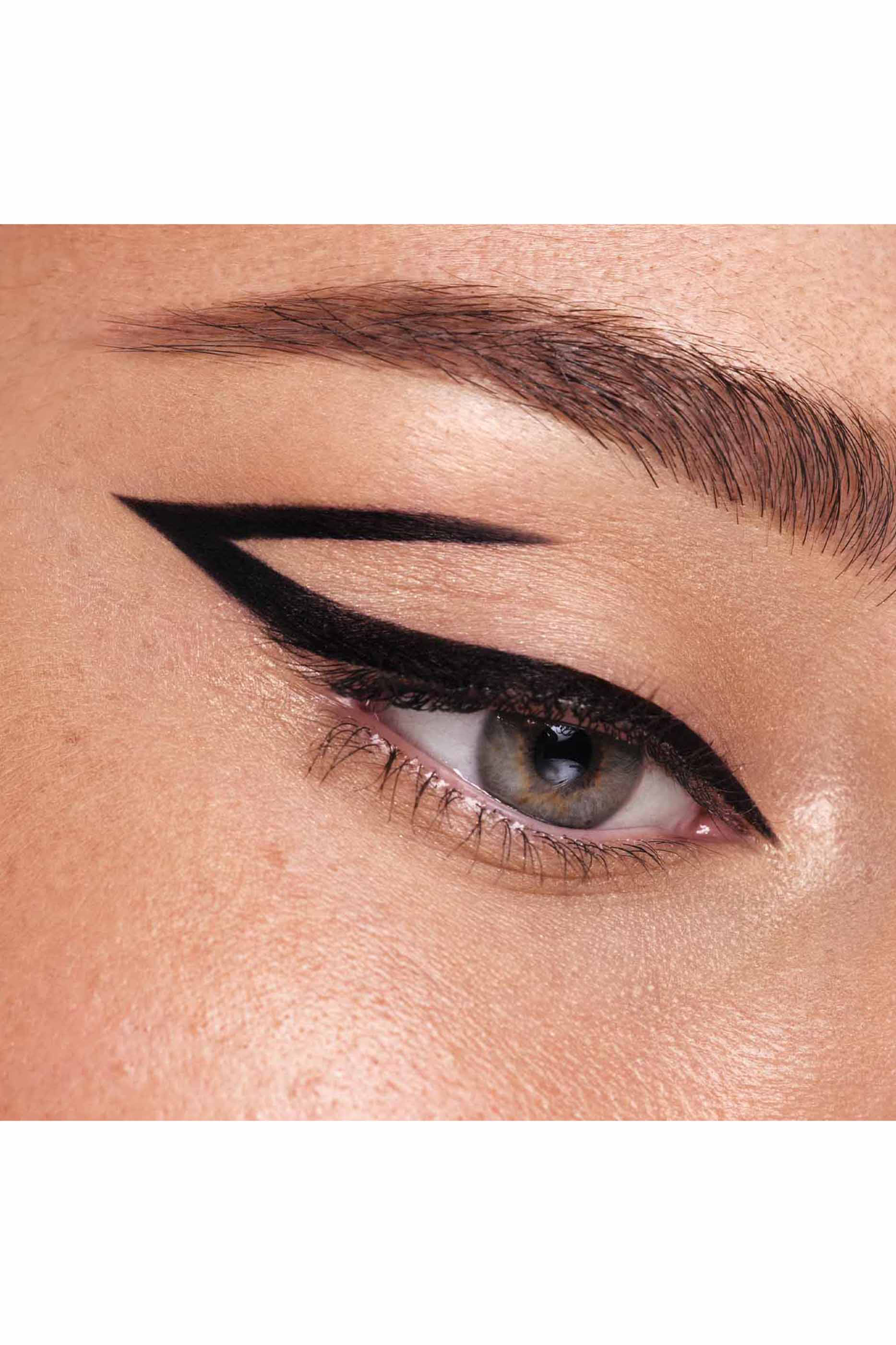 Le Crayon Riche Eye Liner Pencil 