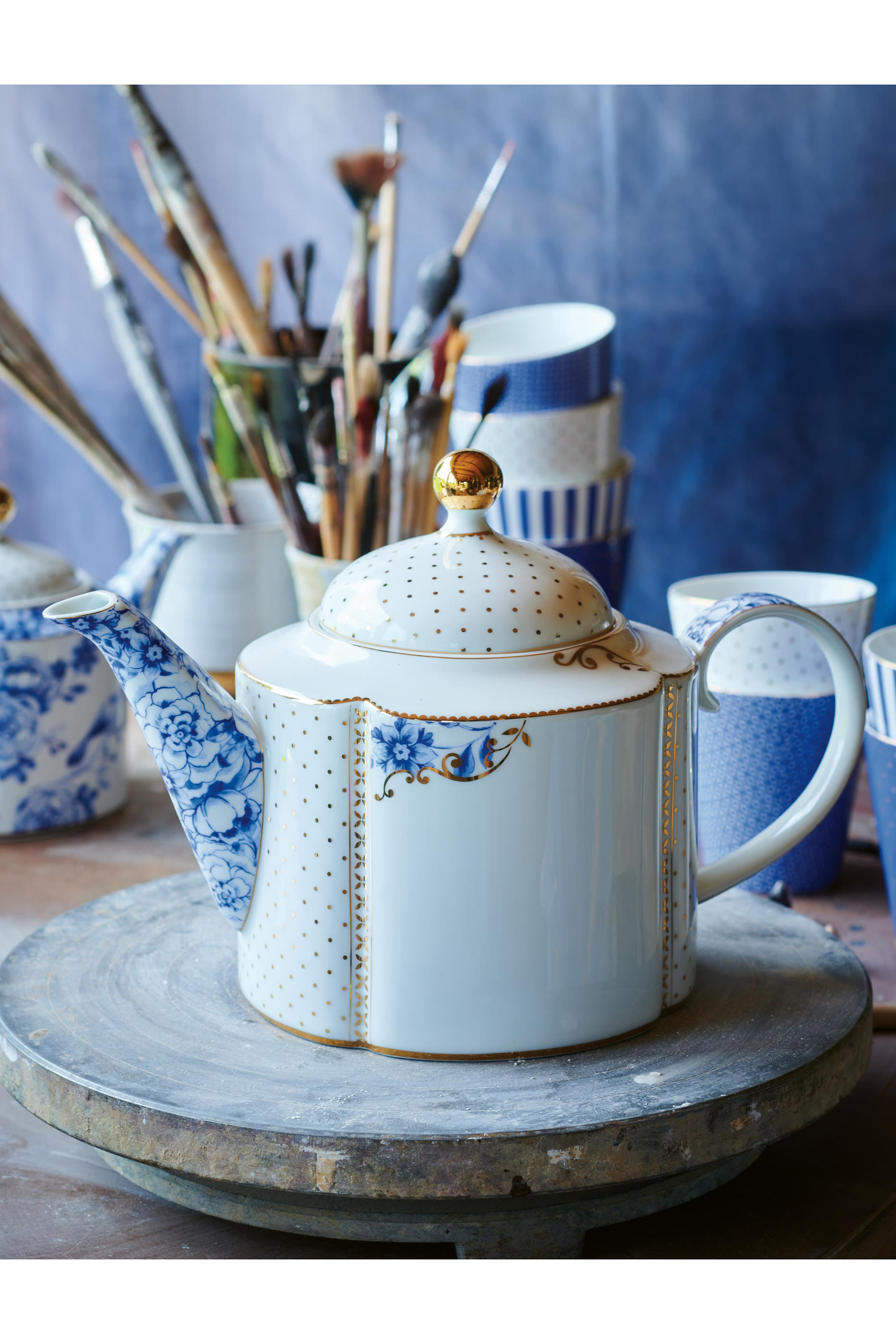 Royal White Teapot