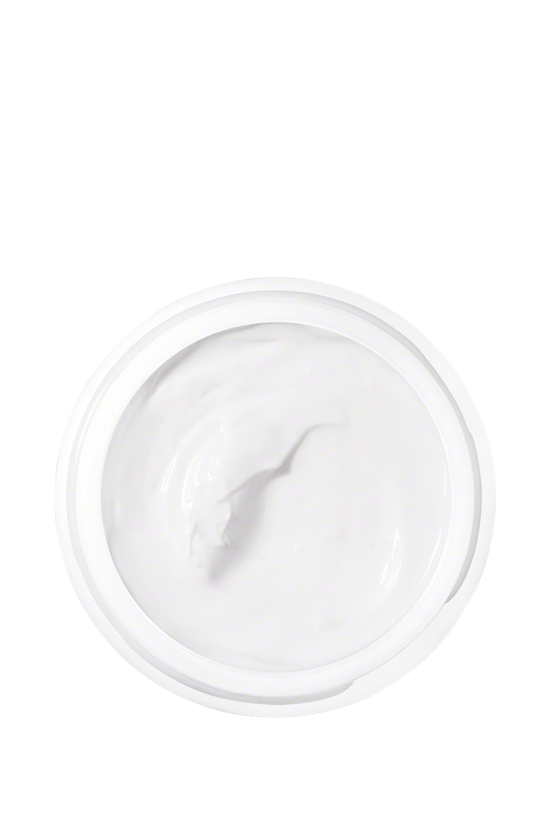 Moisturizing With A Mask