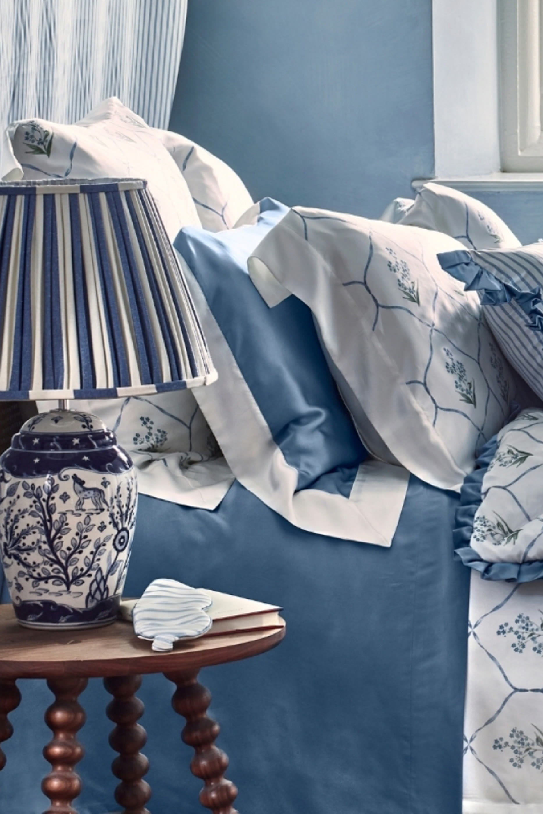 Silk Signature Pillowcase 