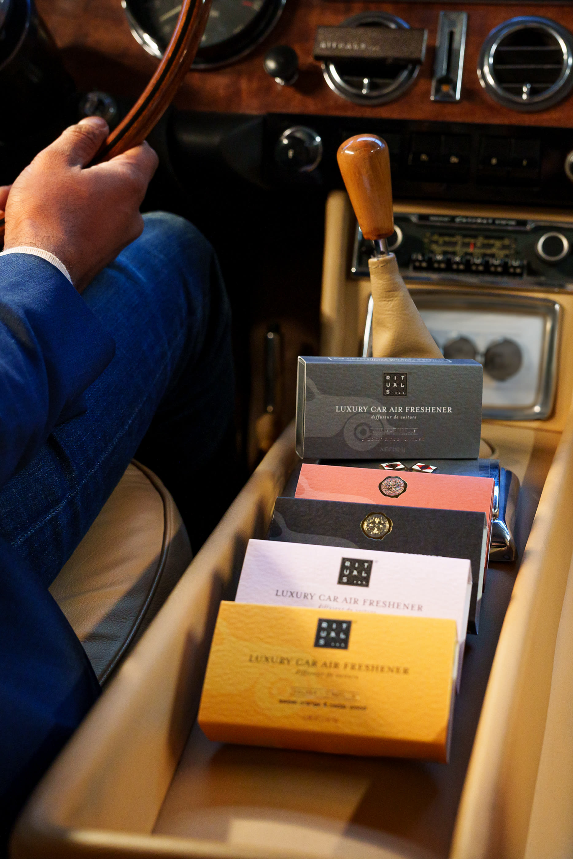 Black Oudh & Patchouli Car Air Freshener - The Ritual Oudh