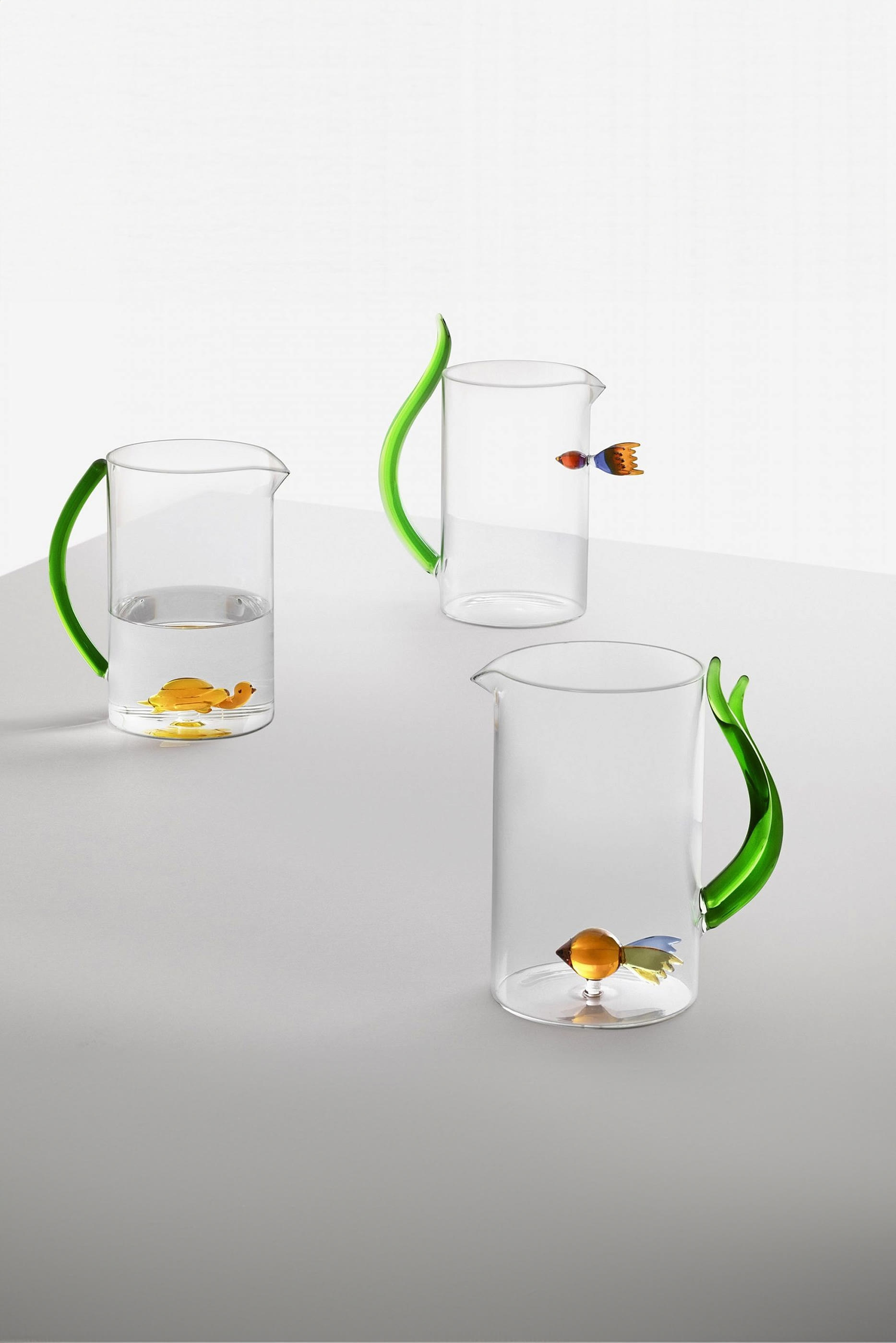 Animal Farm Pitcher Fish In & Out