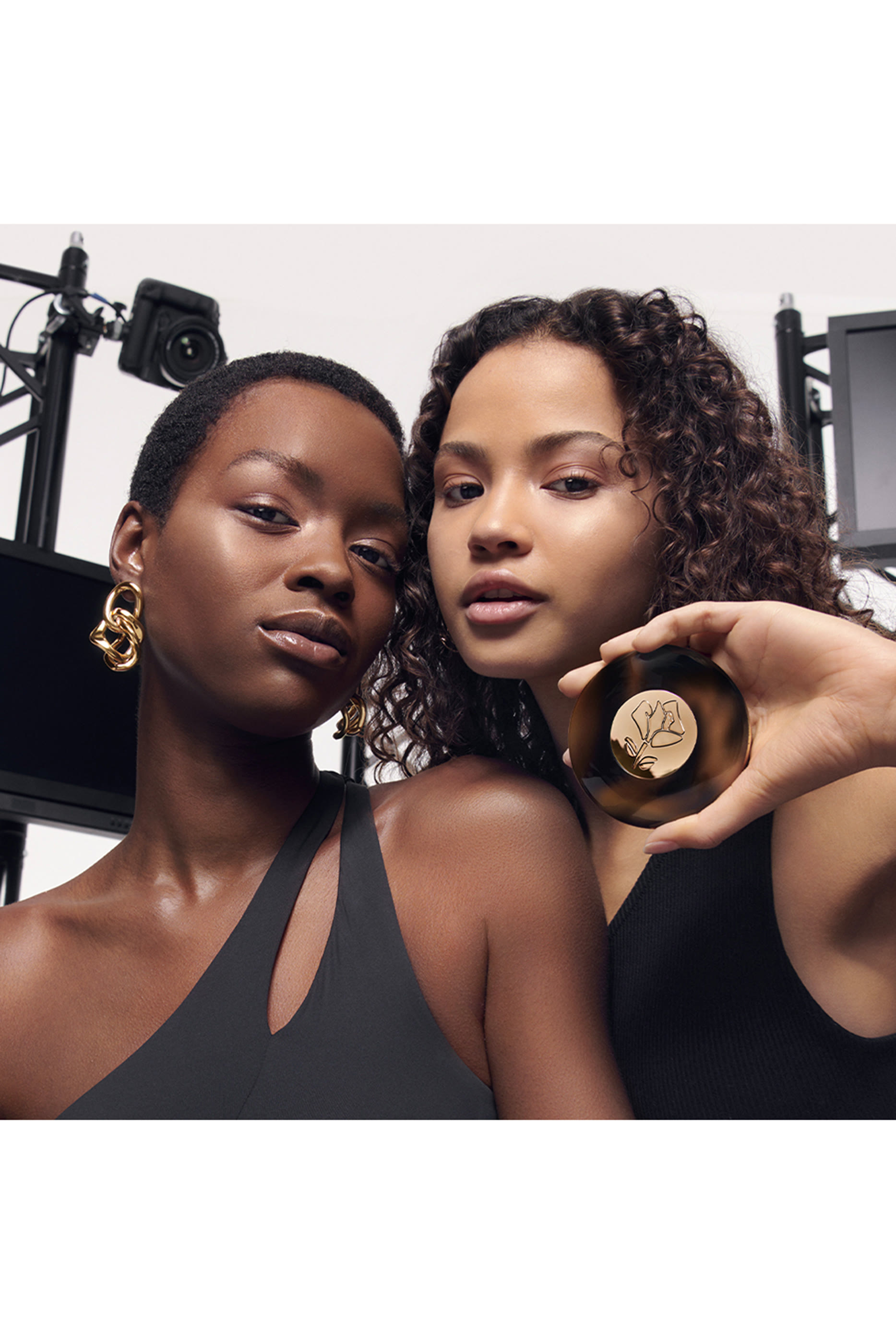 Teint Idole Ultra Wear Skin Transforming Powder Bronzer