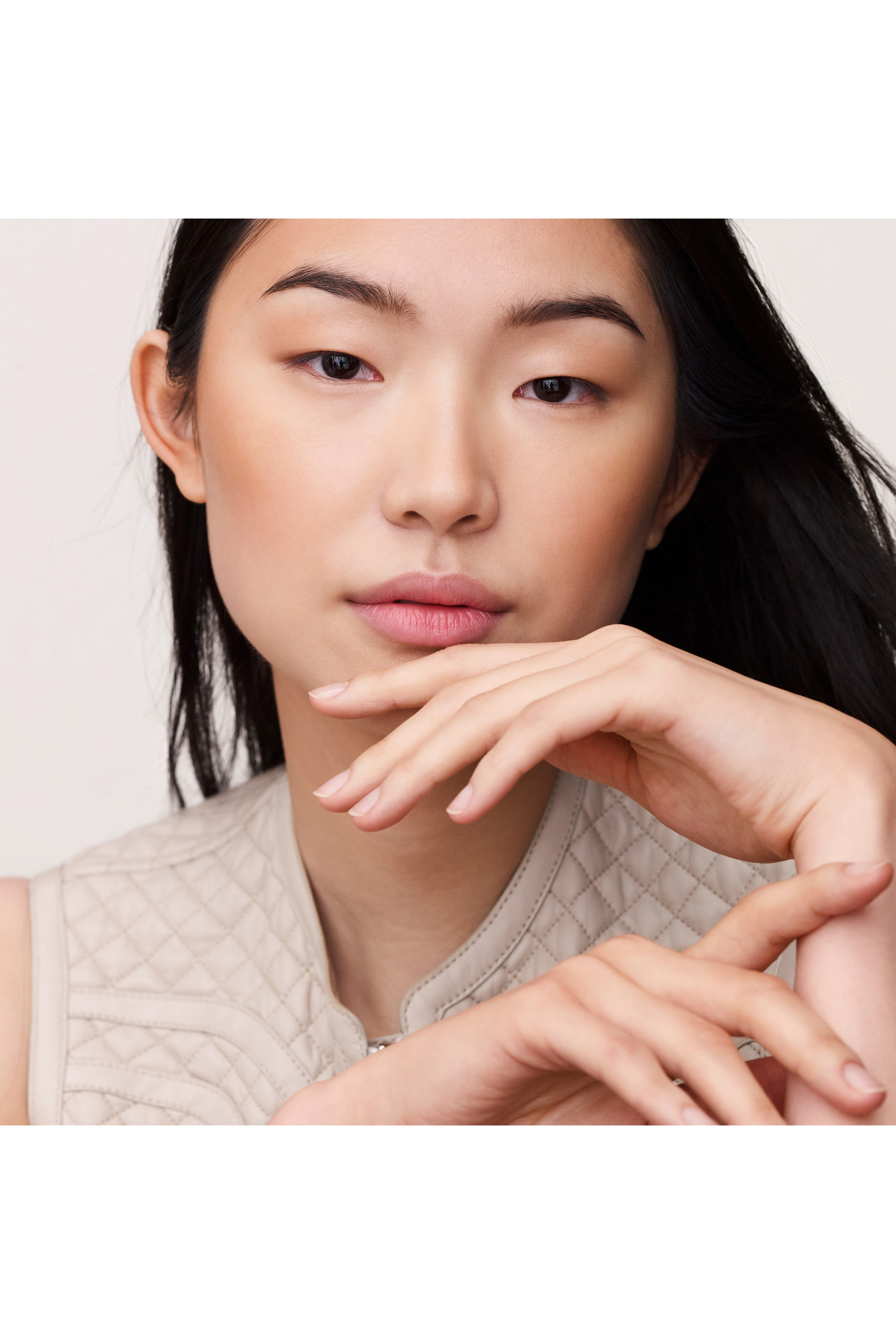 Les Mains Herm&egrave;s, enamel base coat