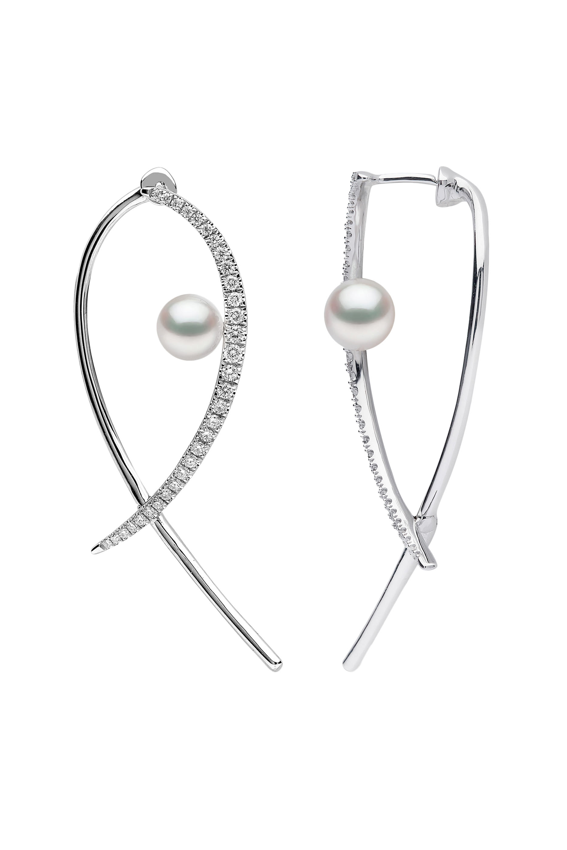 Sleek Earrings, 18k White Gold with Diamond & Pearl