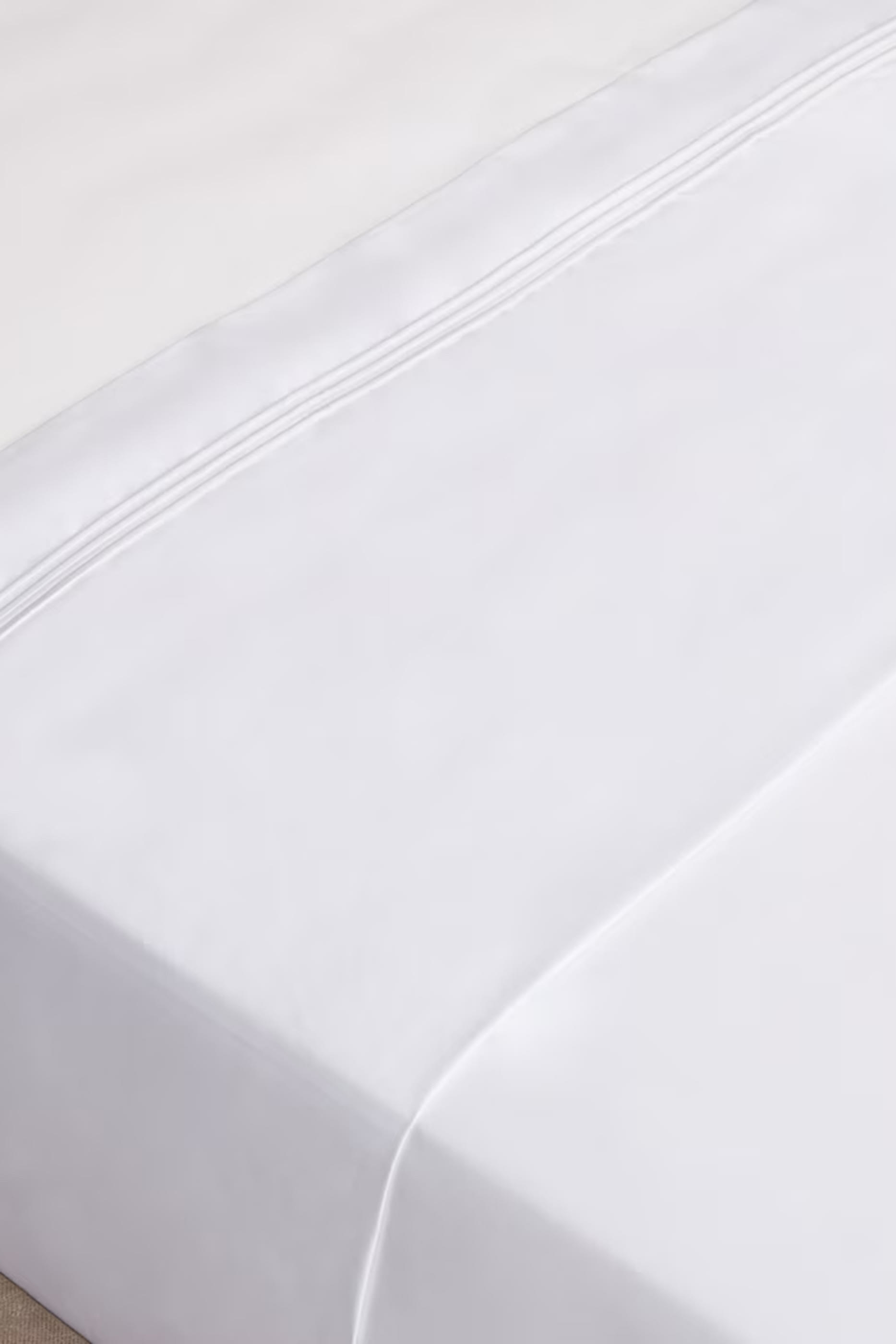 Lancaster 1000TC Fitted Sheet