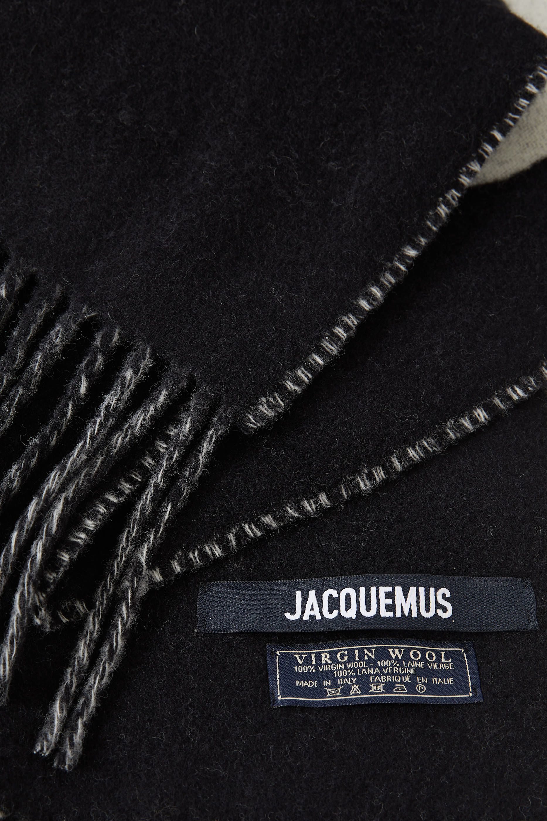 The Jacquemus Scarf 