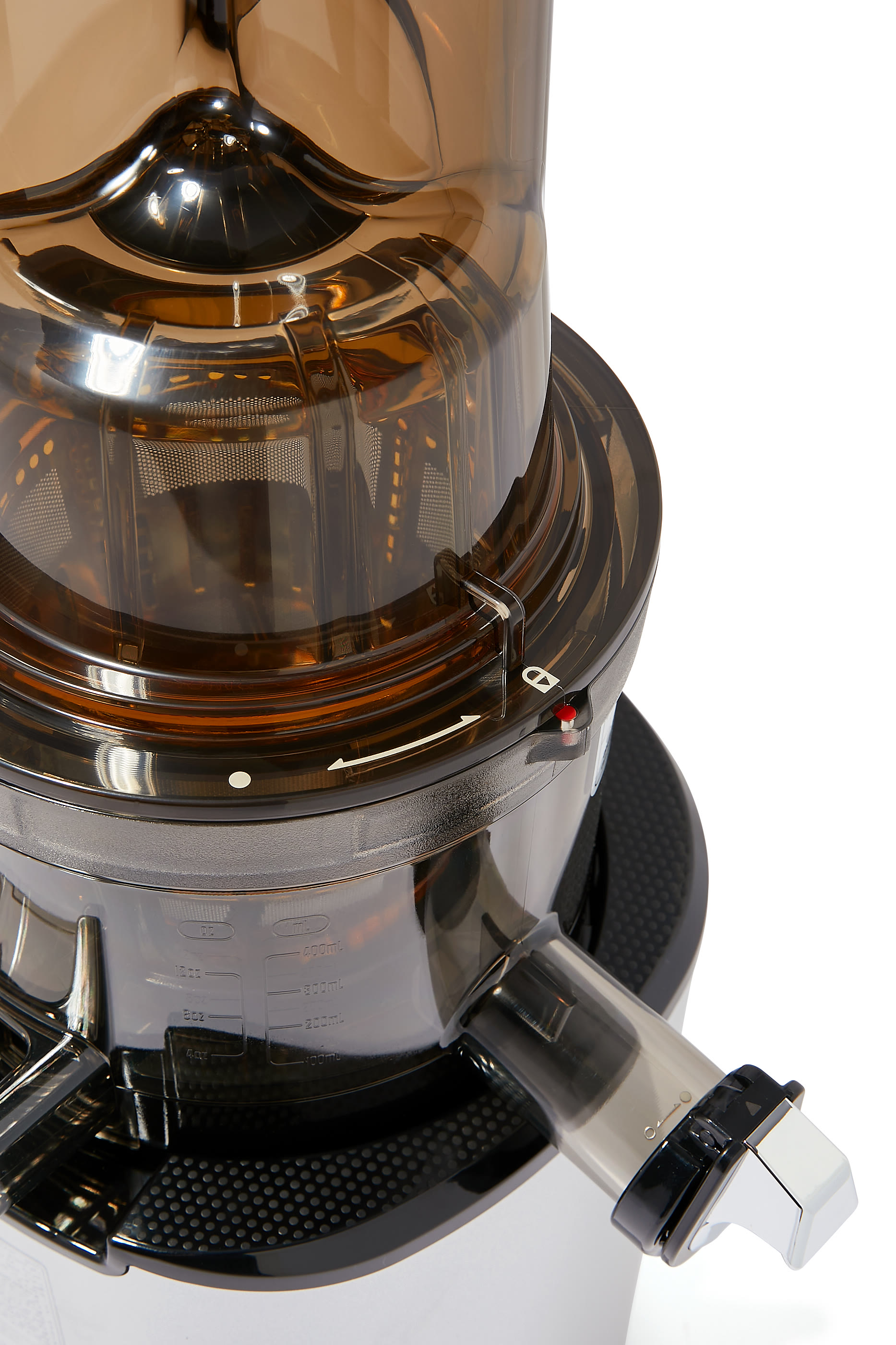 REVO830 Cold Press Juicer